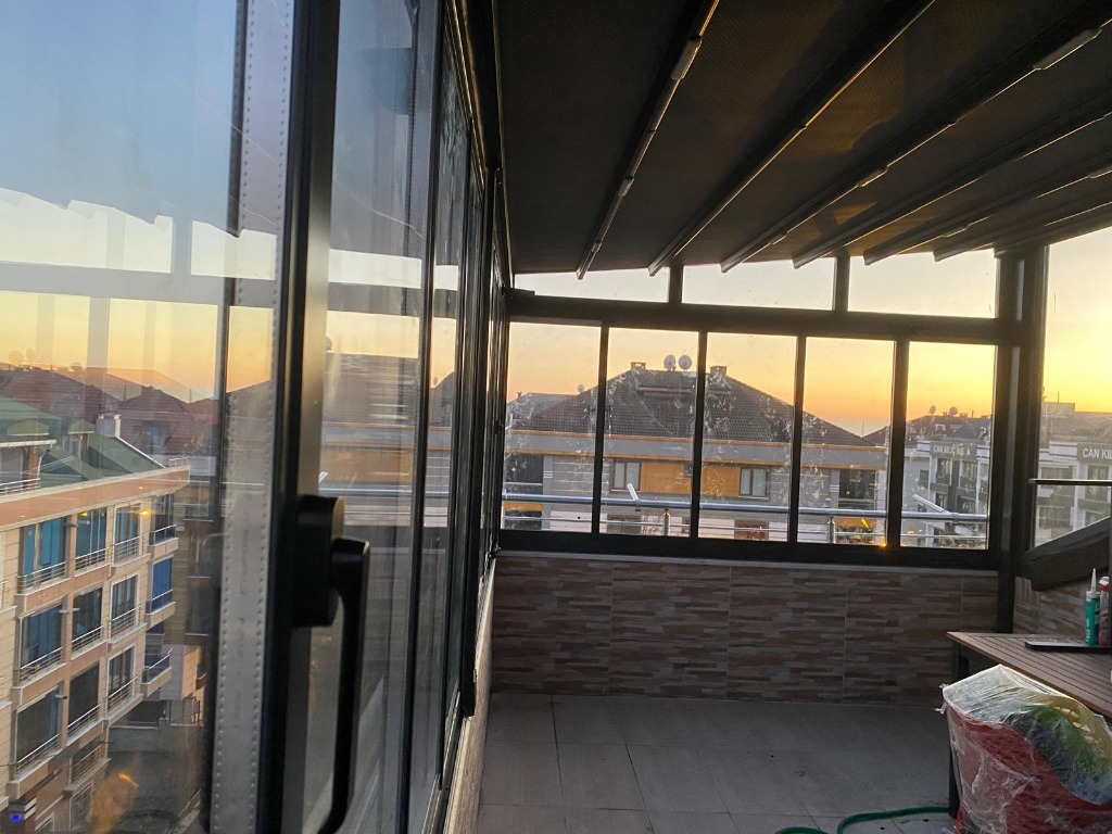 Isıcamlı Katlanır Cam Balkon